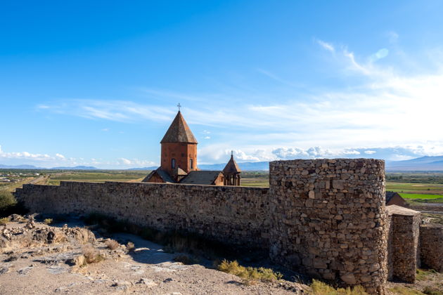 Хор Вирап Монастырь, Нораванк, Джермук, Пещера Арени и Винодельня