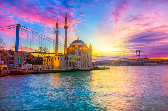 Istanbul Two Continents Tour By Bus And Bosphorus Cruise