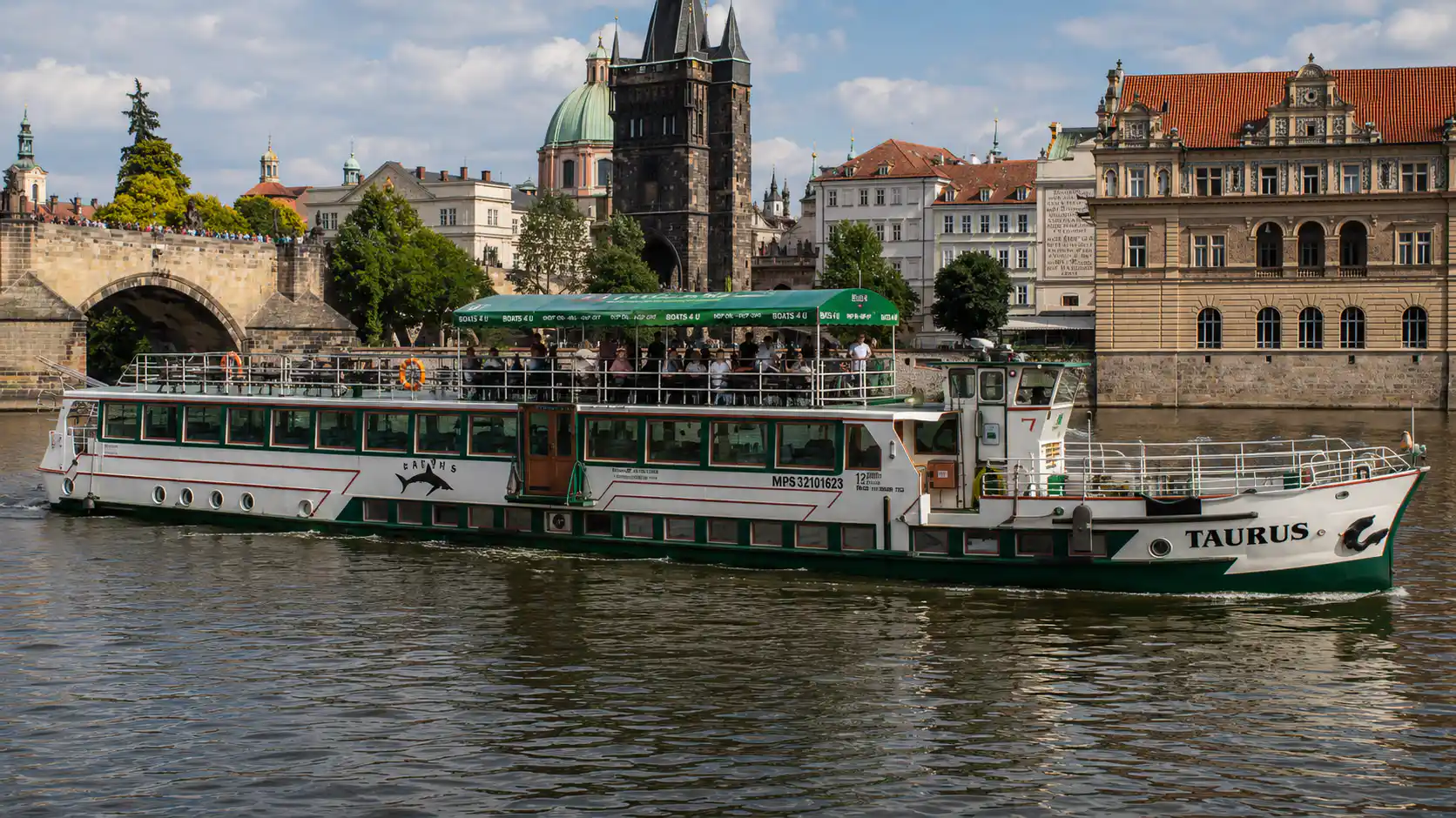 Taurus boat