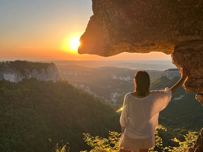 Предгорный Крым: пещерные города, долины и лаванда (из Алупки) — фото 6, Алупка | Покатаем