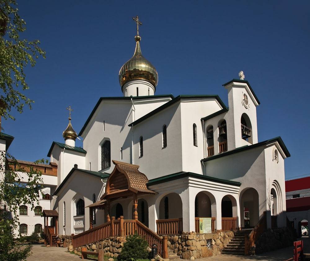 Храм Серафима Саровского
