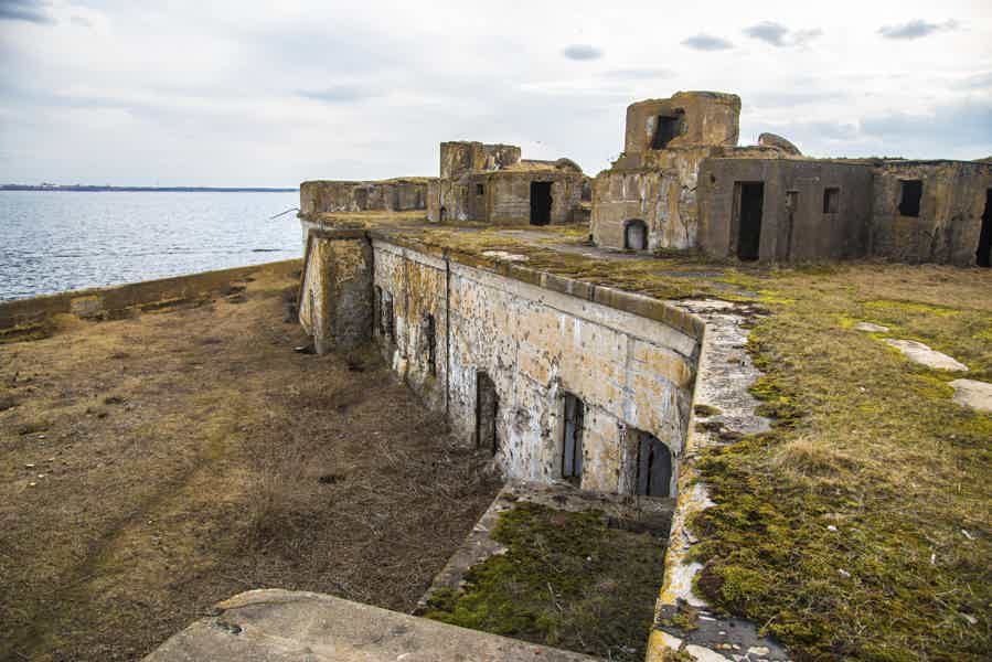 Прогулка к форту Обручев на катере - фото 5