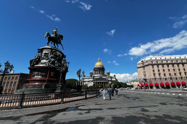 Виды Самая гламурная площадь Петербурга: Исаакиевская