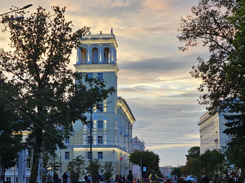 Огни вечернего Смоленска: индивидуальная экскурсия по центру города — фото 2, Смоленск | Покатаем