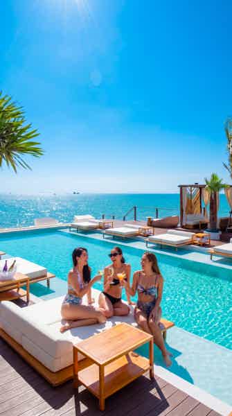 Sina Beach Club: необычный день на воде в Паттайе - фото 5