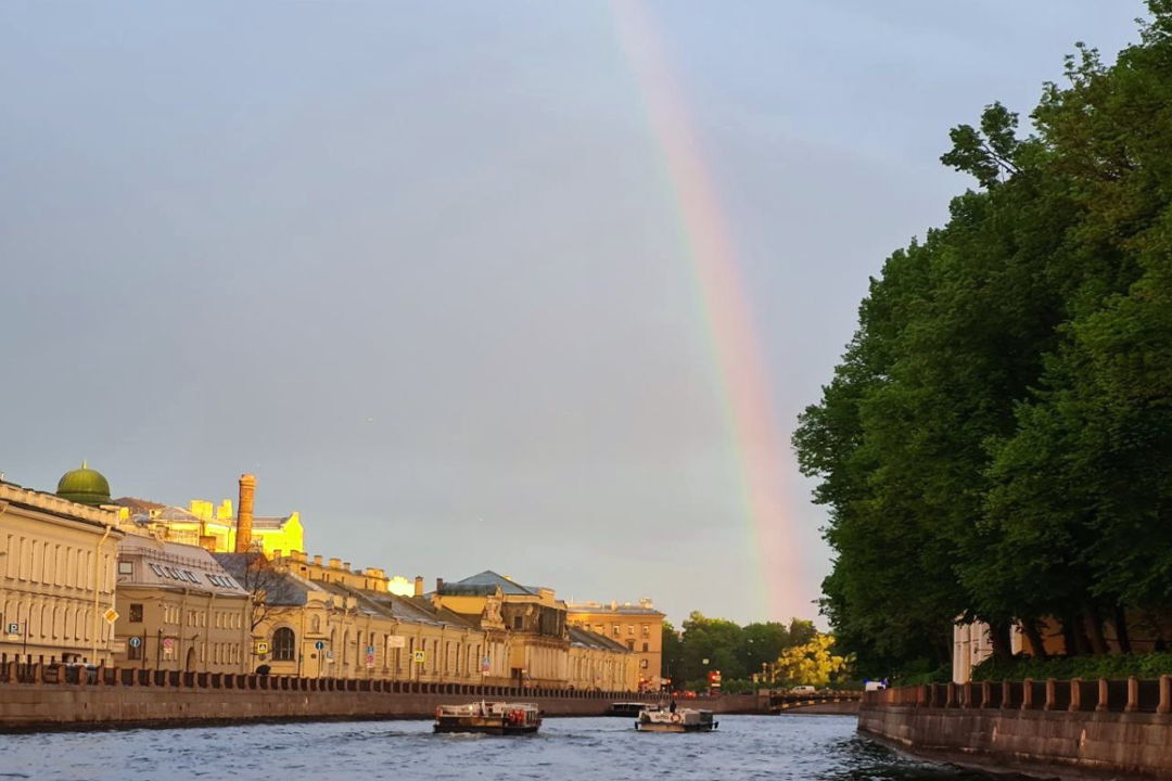 «По водному сердцу города» — уникальный маршрут на 11-местном катере — фото 6