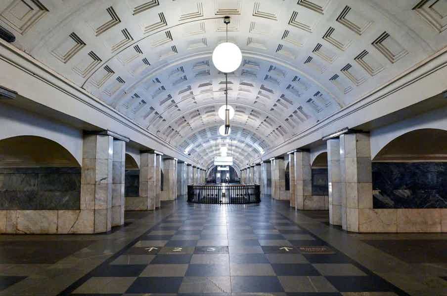 Подземные дворцы Москвы - фото 1