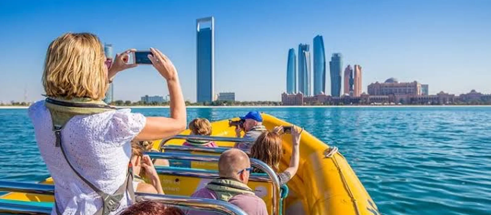 The Yellow Boats: Прогулка на скоростном катере по Абу-Даби — экскурсия, Абу-Даби, ОАЭ | Покатаем