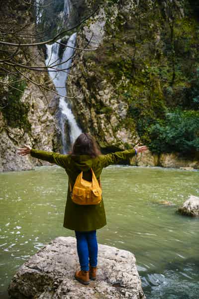 Фотопрогулка К Агурским водопадам на iPhone 14 pro - фото 3