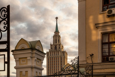 Экскурсия в гостиницу «Ленинградская» — внутри сталинской высотки — Москва