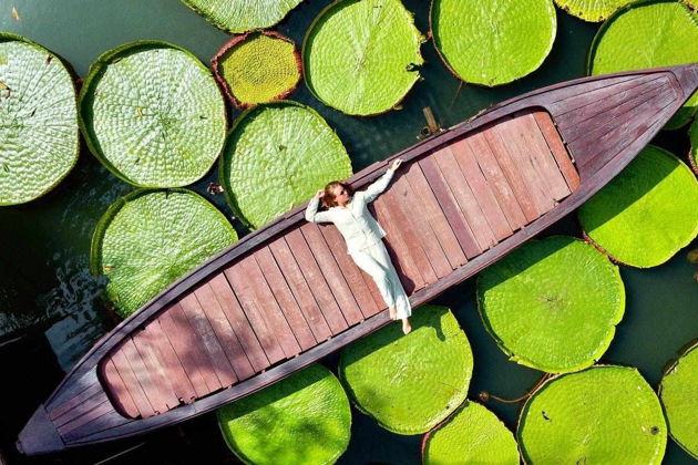 Фото к экскурсии «Магия рассвета Пхукета: стеклянный мост, остров Джеймса Бонда и кувшинки»