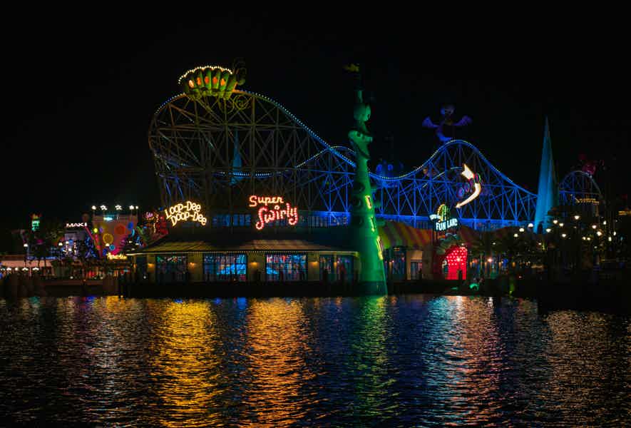 Universal Studios Пекин: билет в мир аттракционов и кино - фото 4