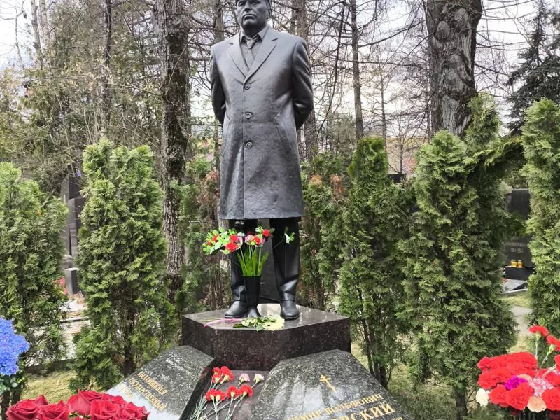 Большая обзорная экскурсия по Новодевичьему некрополю — фото 6, Москва | Покатаем