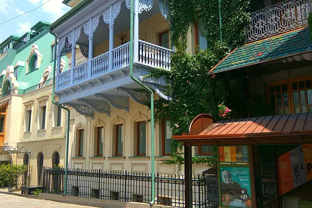 Групповая экскурсия по тропам Старого Тбилиси — фото 3