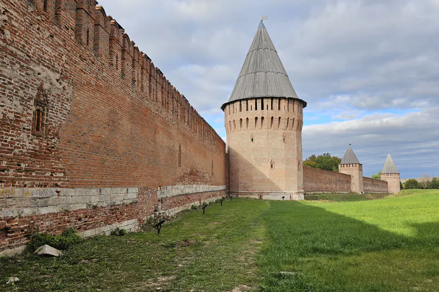 Были и легенды Смоленской крепости — индивидуальная экскурсия — фото 1