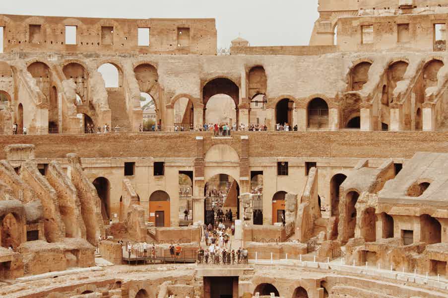 Колизей — главный символ Вечного города в день бесплатного входа - фото 1