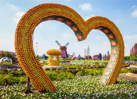 Чудо-сад «Парк цветов» и ярмарка «Глобал Вилладж» из Рас-Аль-Хайма