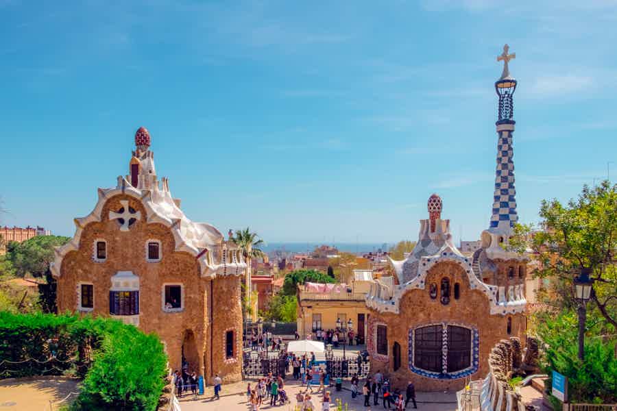 Sagrada Familia & Park Güell: Private Guided Tour - photo 1