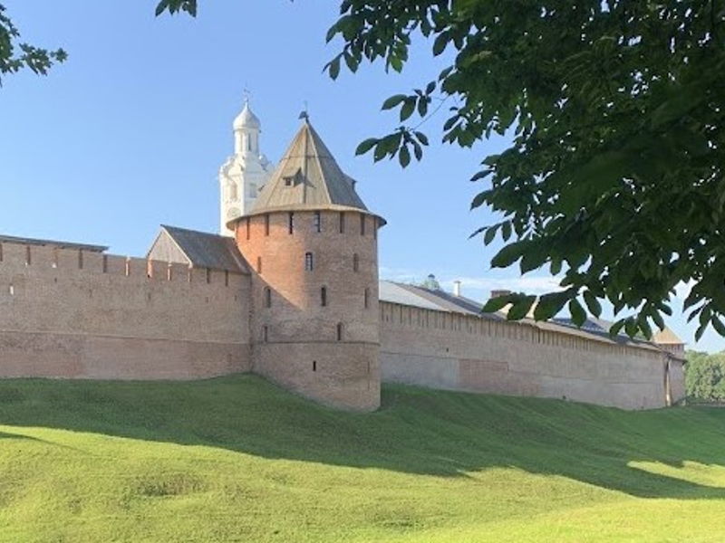 У нас князя нету, но есть Бог и правда и Святая София - экскурсия в Великий Новгород, Россия