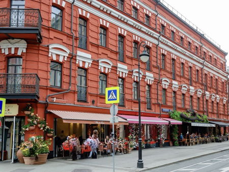 Улица Бронная