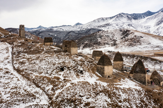 Три ущелья Северной Осетии и «Город мёртвых»