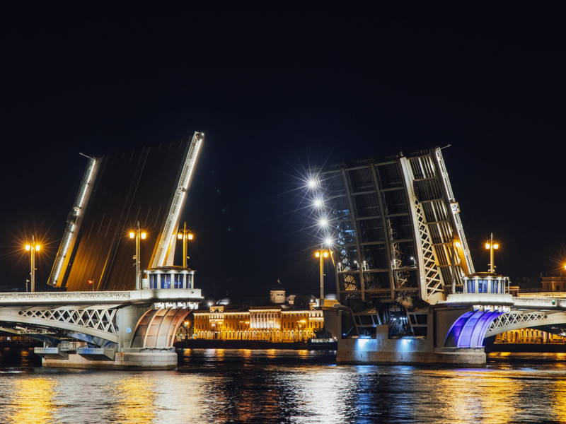 Через порт к Благовещенскому мосту в мини-группе