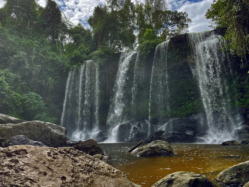 Священная гора Пном Кулен и водопады Камбоджи Короткое описание — фото 3, Сием Рип | Покатаем