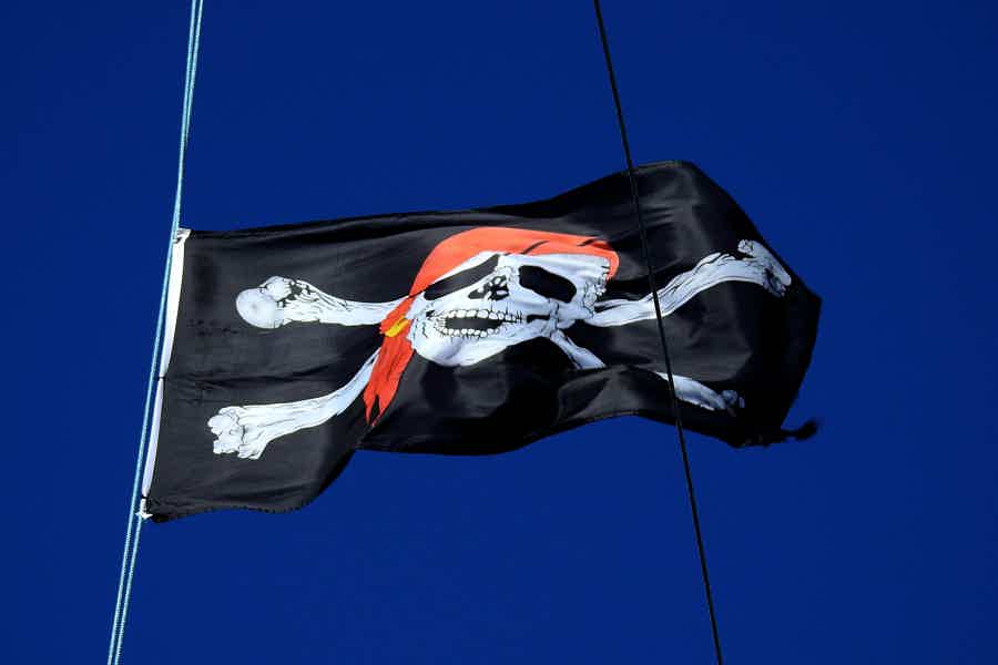 Чарующий закат на пиратской яхте  - фото 5