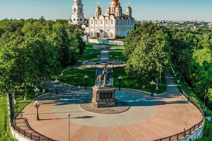 Владимир — столица и провинция