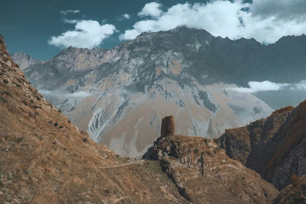 Виды Казбеги, Военно-грузинская дорога и Степанцминда