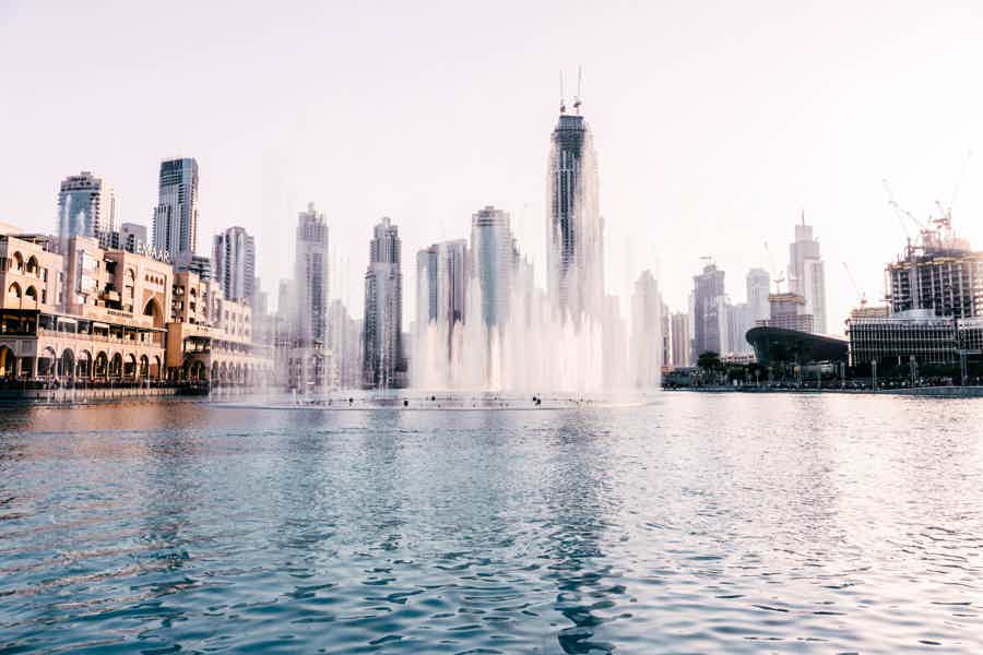 Dubai Mall Fountain Show and Burj Lake Wooden Boat Ride - photo 6