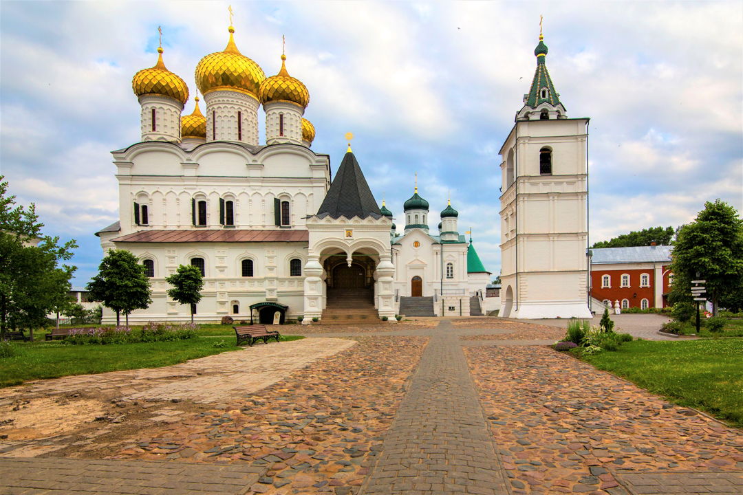 Экскурсия в Ипатьевский монастырь - колыбель царского дома Романовых — фото 4