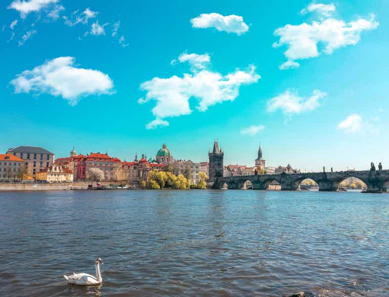 Prag: Panorama-Flussrundfahrt auf der Moldau - photo 1