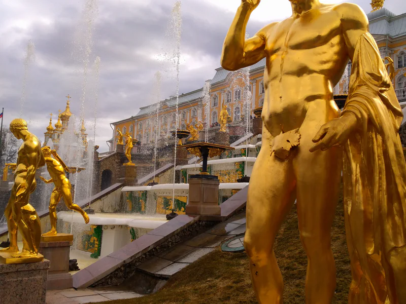 Петергоф-феерия брызг по задумке Петра. Обзорная экскурсия по Нижнему парку. — фото 6, Санкт-Петербург | Покатаем