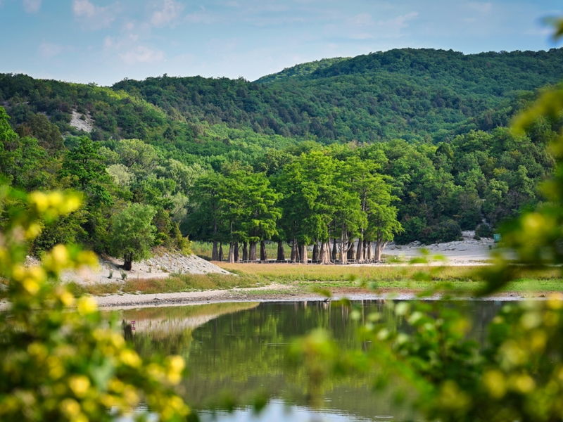 Топовые места Анапы: Кипарисовое озеро, смотровые и горы - экскурсия в Анапа, Россия