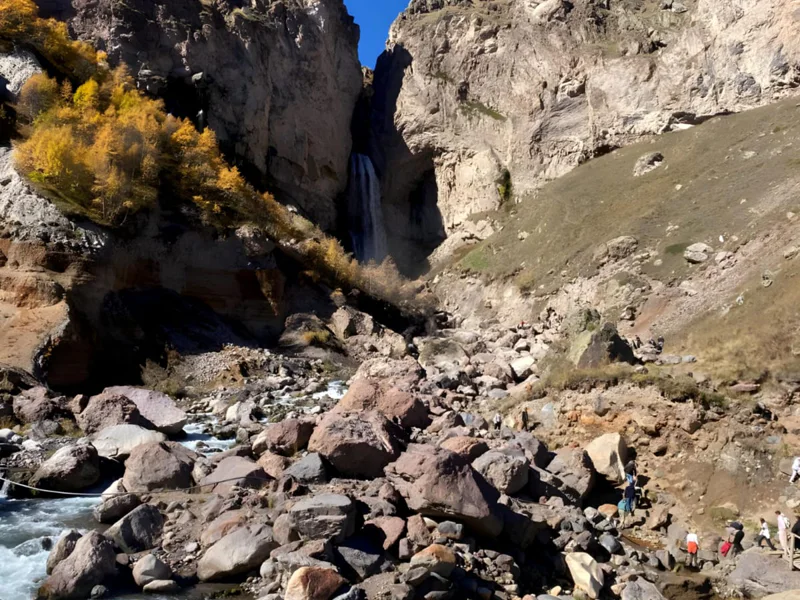 Водопады Джилы-Су и плато Бермамыт с закатом за один день из Кисловодска — фото 7, Кисловодск | Покатаем