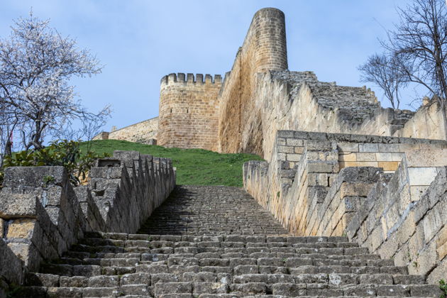 Виды Дербент – город историй