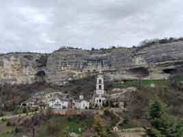 Экскурсия "Бахчисарай — столица крымского ханства, монастырь,  Чуфут Кале" - фото отзыва 3