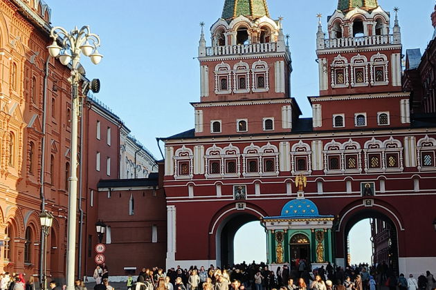 Центральные площади Москвы от Большого театра до Боровицкой площади