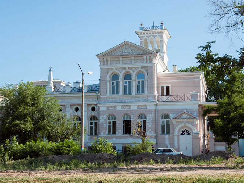 Белый город Астрахани — история в камне и старинных улицах — фото 6, Астрахань | Покатаем