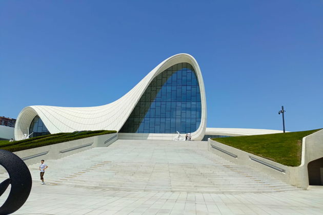 Виды Трансфер + Обзорная экскурсия по Баку 