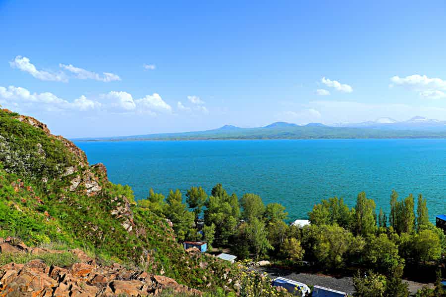 Все за один день: Гарни, Гегард, Симфония, Севан, Дилижан, Агарцин - фото 6