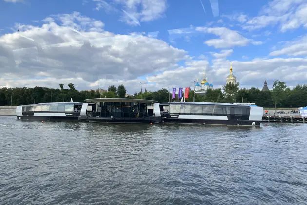 «Берега силы: святыни и заводы у воды» — водно-пешеходная экскурсия — фото 2