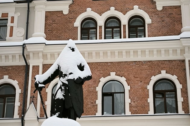 Рождественский город W