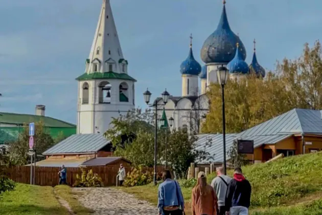 Жили-были в Суздале: нетуристический маршрут с музеем «Самогон и духи» — фото 2