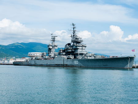 Крейсер «Михаил Кутузов»