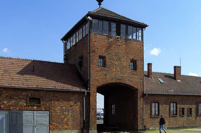 Ab Krakau: Auschwitz-Birkenau & Salzbergwerk - Tagestour