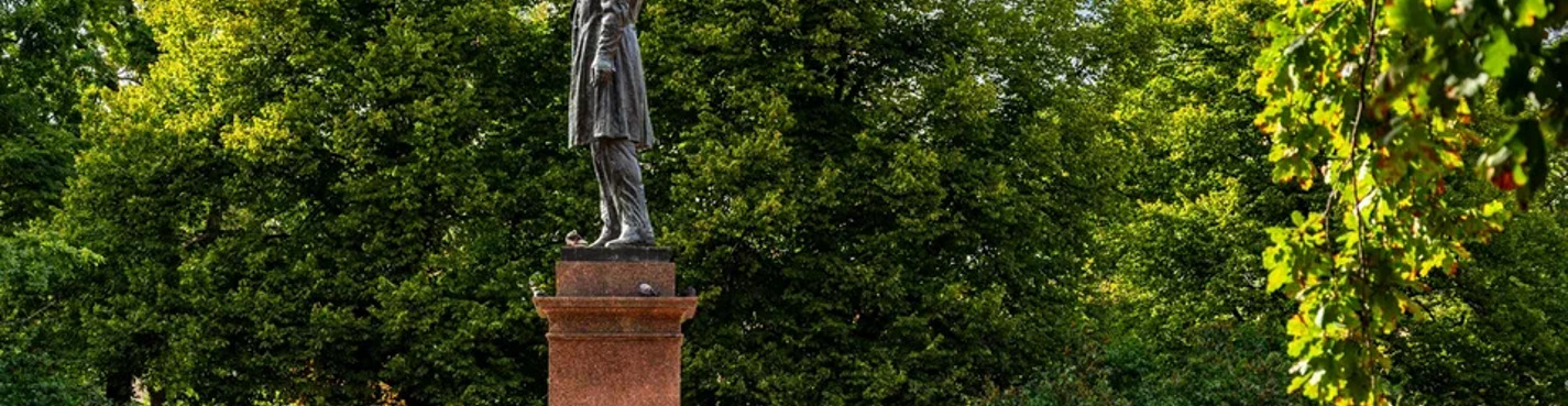 Загадки Площади Искусств и роковая дуэль Пушкина