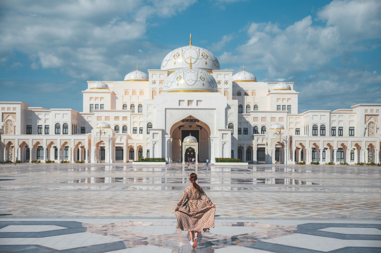 Входной билет в Королевский дворец Qasr Al Watan (Каср Аль-Ватан) 