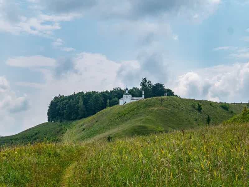 Экскурсия «Печоры — Изборск» из Пскова на транспорте туристов - фото 5